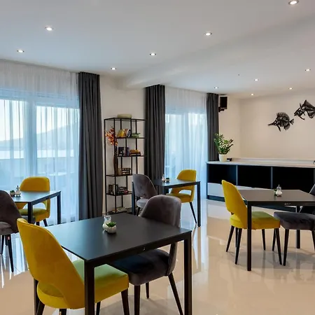 Fortis Bed & Breakfast 4*