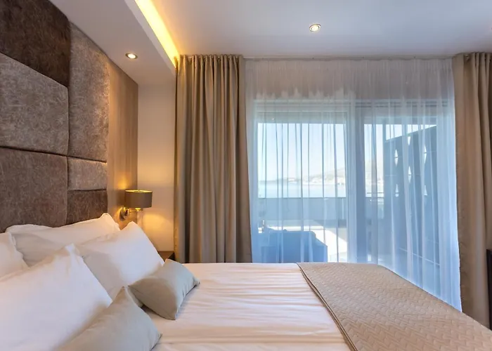 فندق مبيت وإفطار Fortis 4*