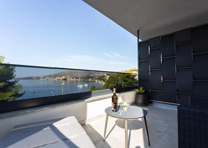 Fortis فندق مبيت وإفطار