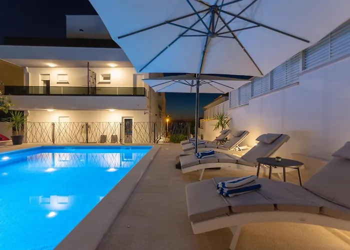 Fortis فندق مبيت وإفطار تروغير