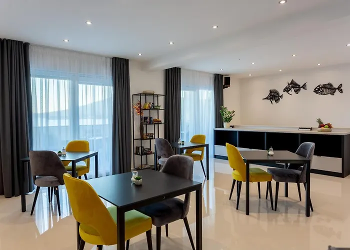 Fortis Oda ve Kahvaltı 4*