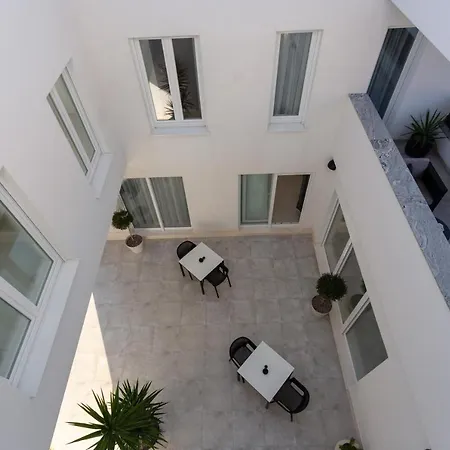 Fortis Oda ve Kahvaltı Trogir