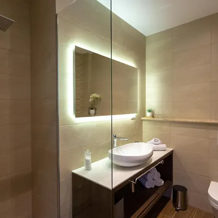 Fortis Nocleg ze śniadaniem