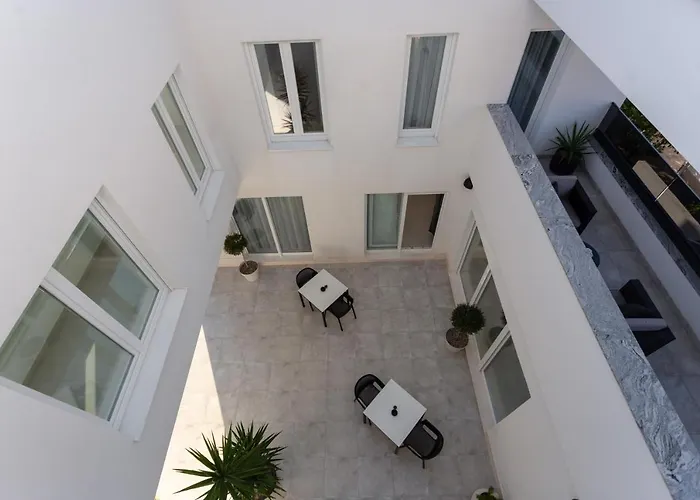 Fortis Oda ve Kahvaltı Trogir